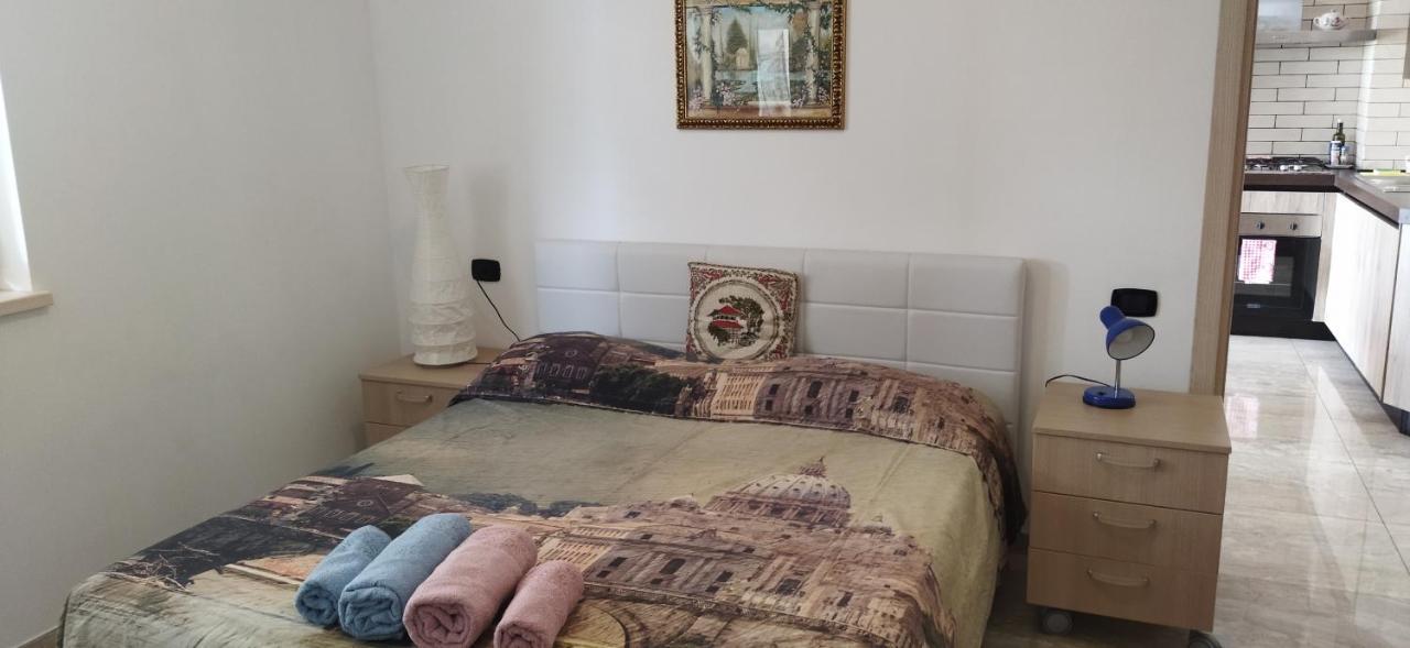 Rosa Dei Venti Sul Garda Apartment Bardolino Bagian luar foto