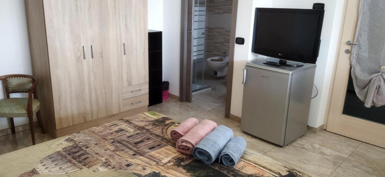 Rosa Dei Venti Sul Garda Apartment Bardolino Bagian luar foto